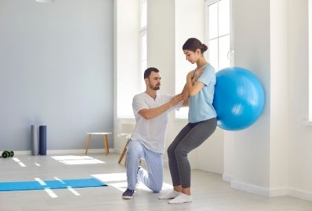 Physiotherapist providing services at home